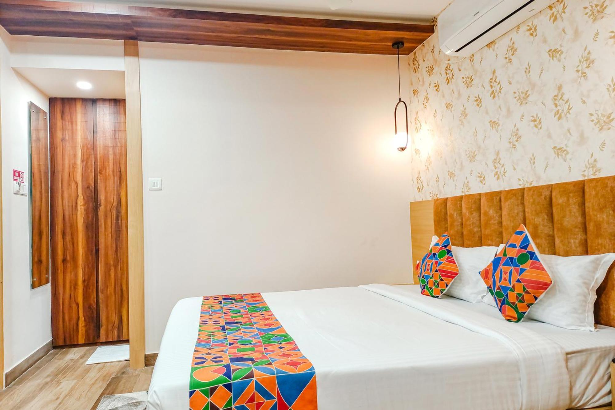 Fabhotel Sonali Golden Palace - Nr Bhubaneswar Railway Station מראה חיצוני תמונה