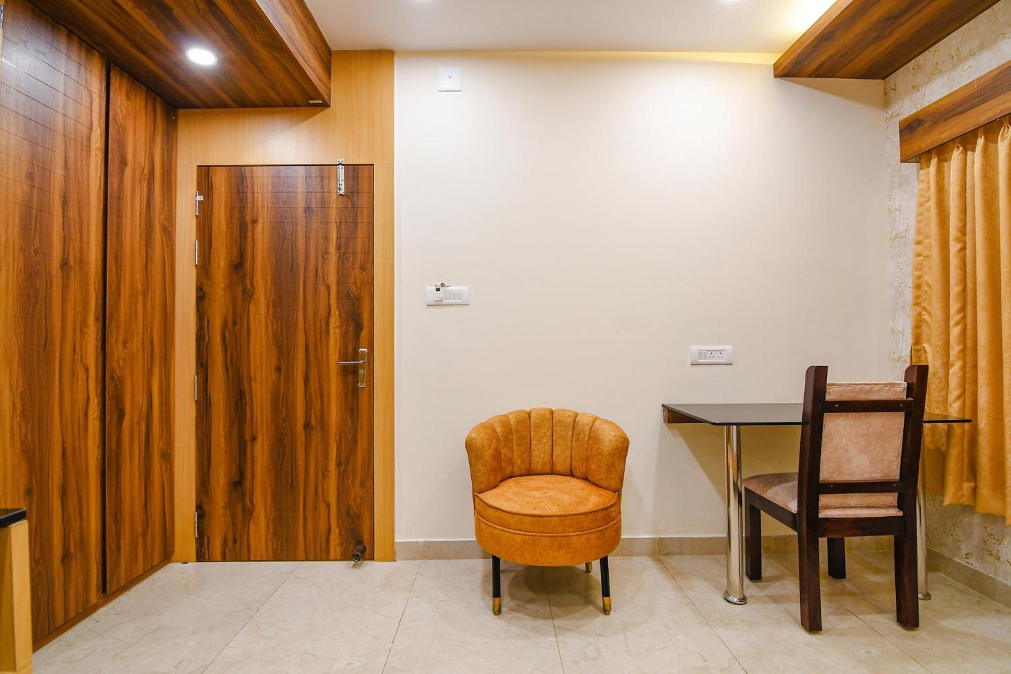 Fabhotel Sonali Golden Palace - Nr Bhubaneswar Railway Station מראה חיצוני תמונה