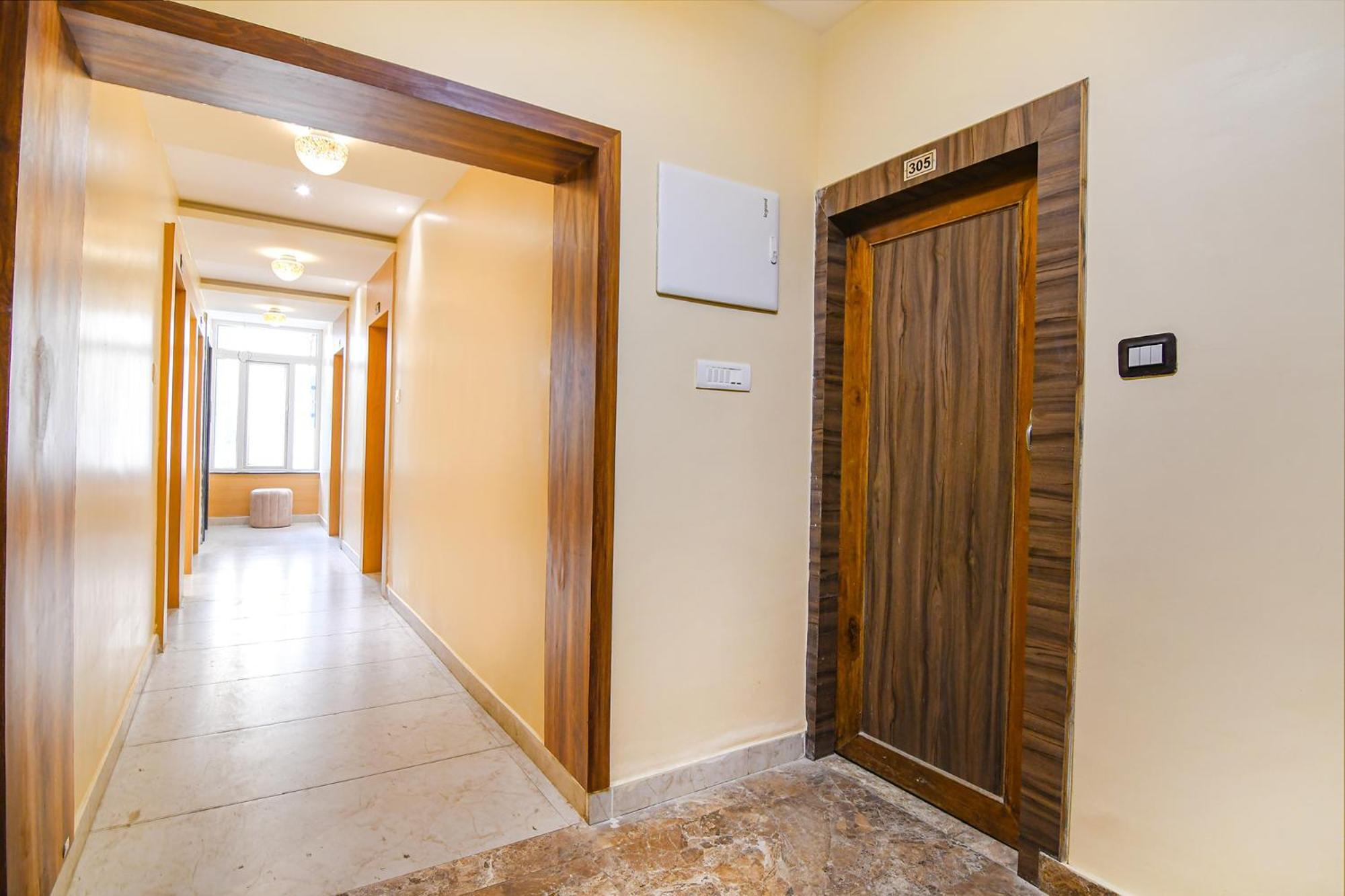 Fabhotel Sonali Golden Palace - Nr Bhubaneswar Railway Station מראה חיצוני תמונה
