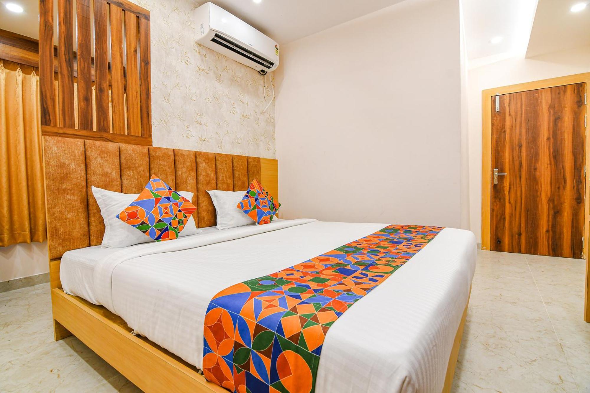 Fabhotel Sonali Golden Palace - Nr Bhubaneswar Railway Station מראה חיצוני תמונה