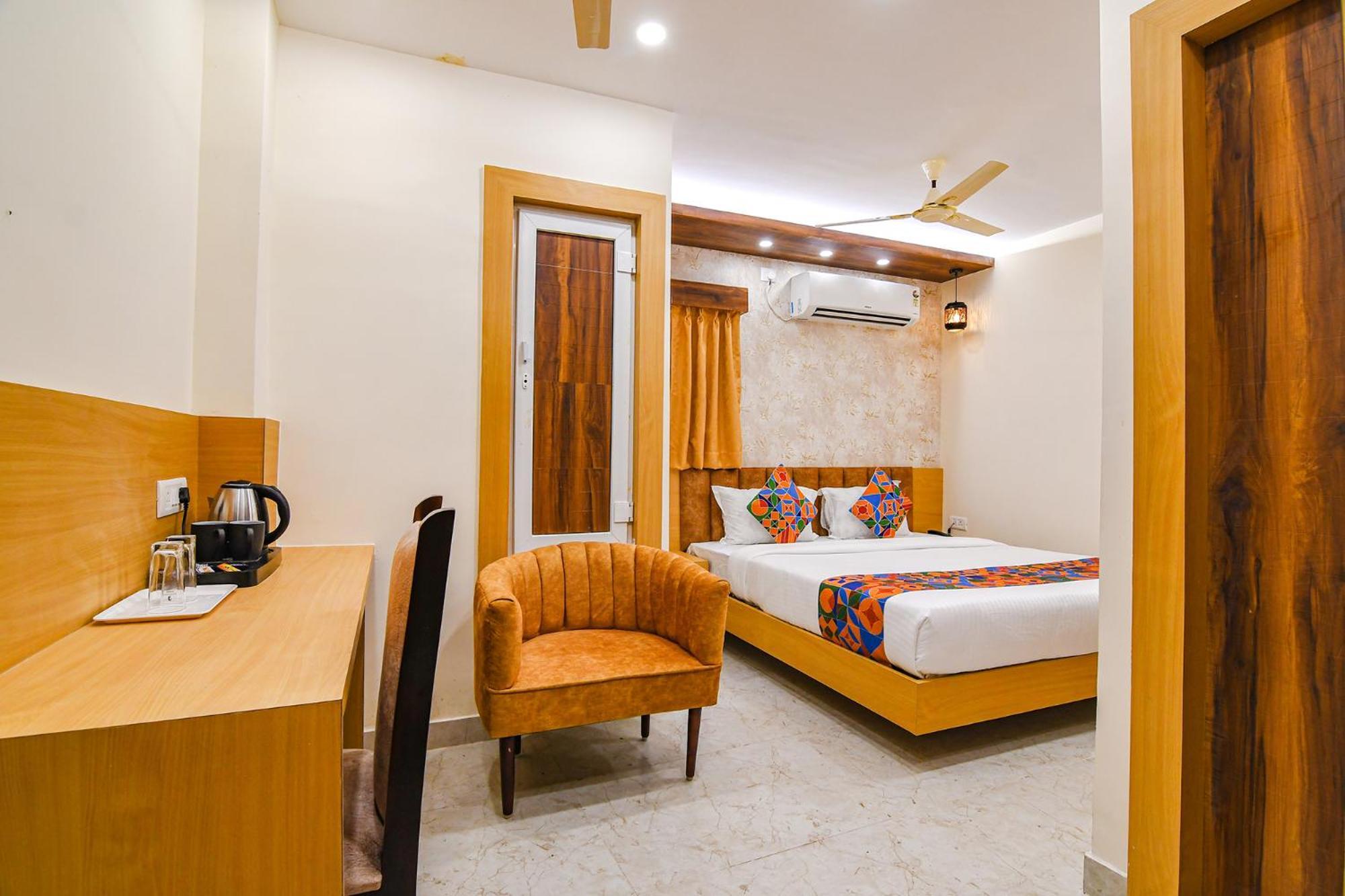 Fabhotel Sonali Golden Palace - Nr Bhubaneswar Railway Station מראה חיצוני תמונה